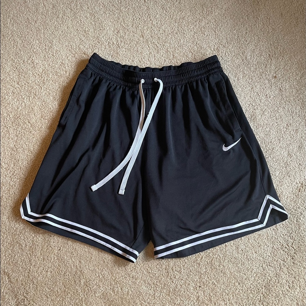 Nike Dri Fit DNA Shorts